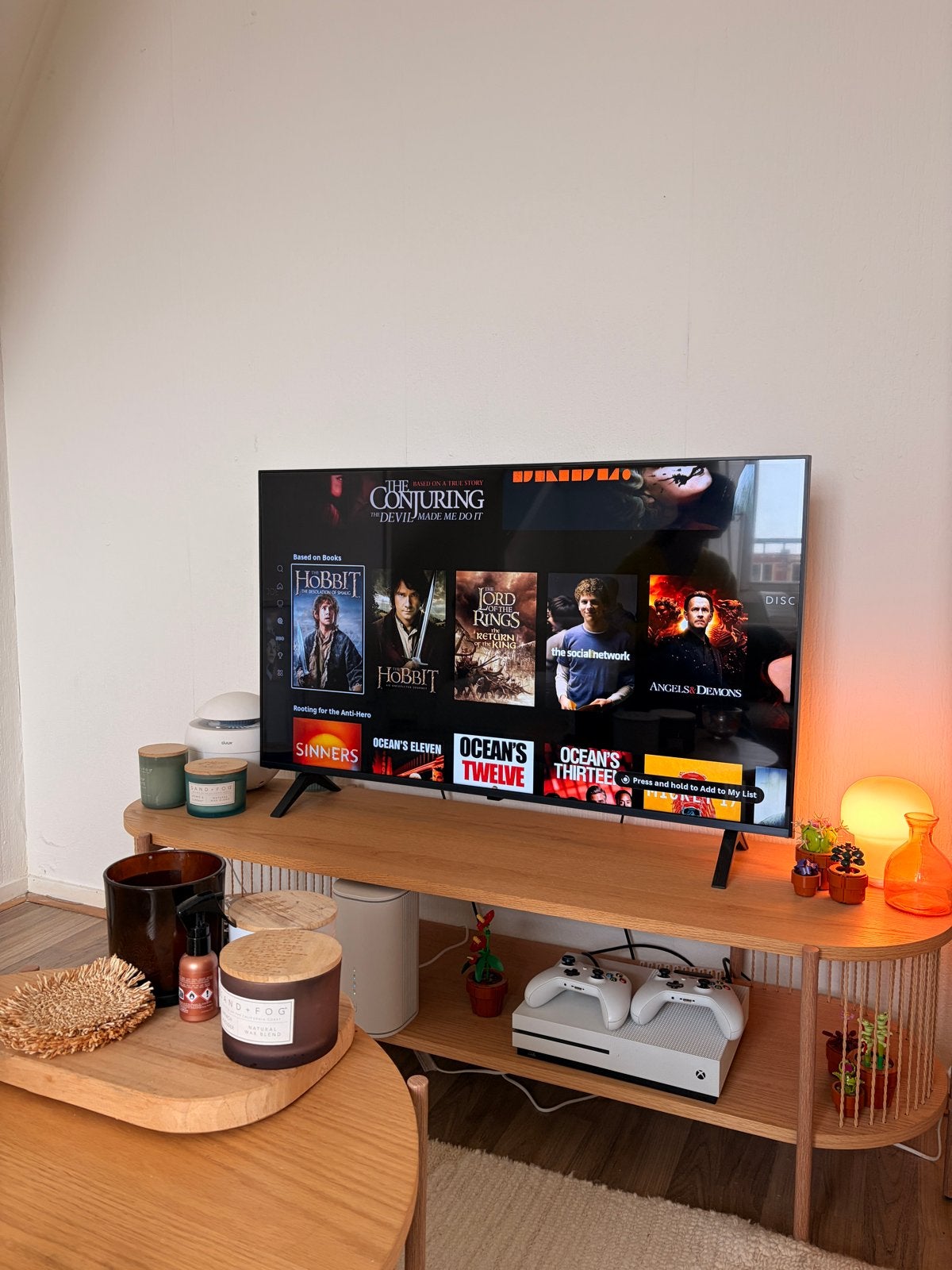 JYSK TV-meubel 144cm breedte fineer, Huis en Inrichting, Kasten | Televisiemeubels, Ophalen, Gebruikt, 100 tot 150 cm, Minder dan 100 cm