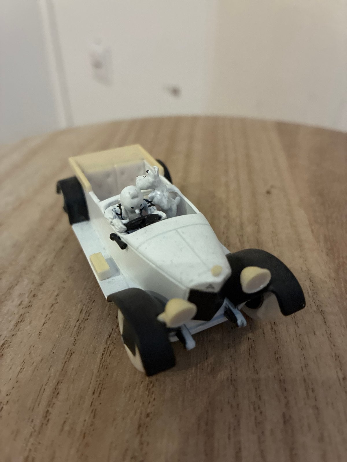 Kuifje auto met Bobbie en Kuifje, Ophalen of Verzenden, Zo goed als nieuw