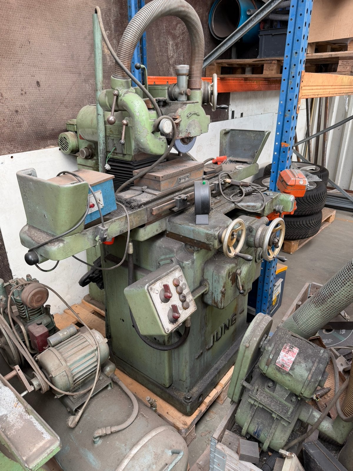 Jung vlakslijpmachine, Ophalen, Zo goed als nieuw, 1000 watt of meer, Werkbankslijpmachine