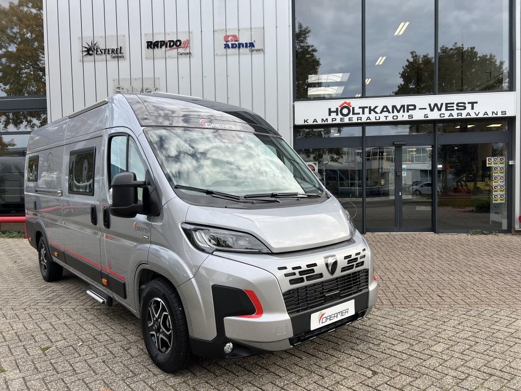 Caravans And Camping Dreamer