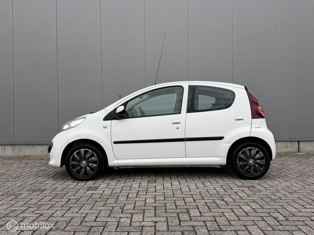 Peugeot 107 1.0-12V 5 deurs | nieuwe APK 2027 | Elek ramen |, Auto's, Voorwielaandrijving, Stof, Gebruikt, 4 stoelen