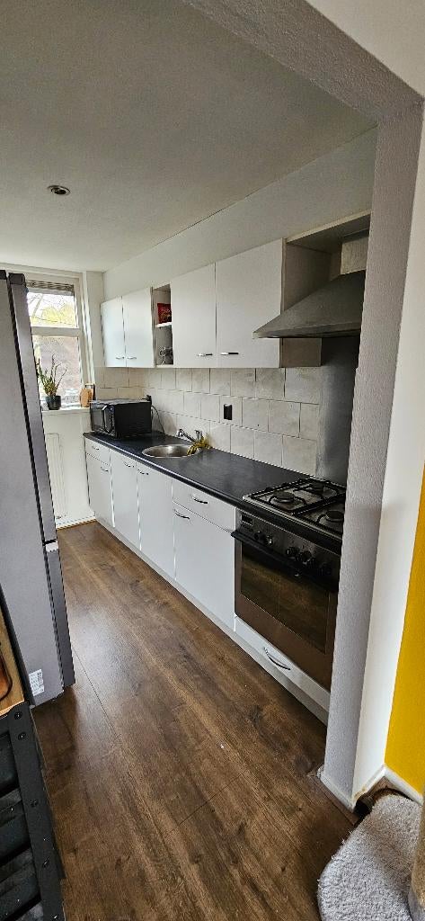 GRATIS KEUKEN, Huis en Inrichting, Keuken | Complete keukens, Gebruikt, Enkelwandige keuken, Wit, Kunststof, Ophalen