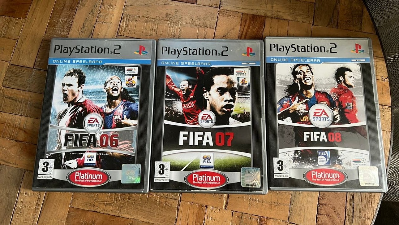 Fifa 06 07 08 PlayStation 2, Verzenden, 1 speler, Zo goed als nieuw, Vanaf 3 jaar