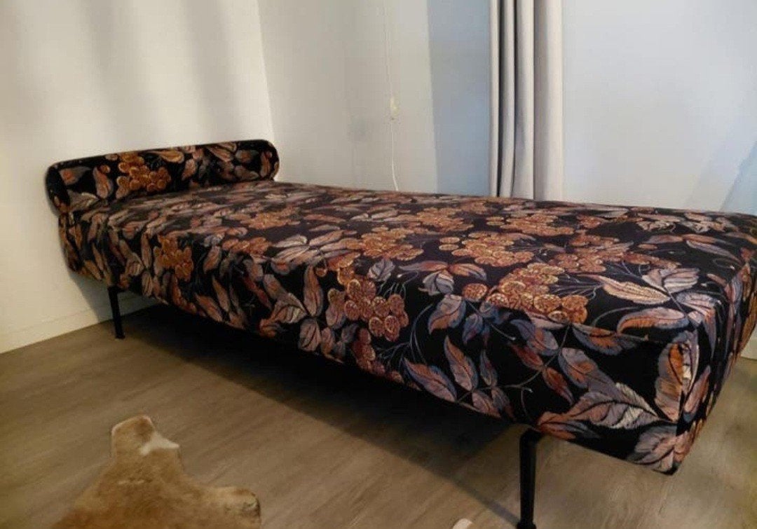 Daybed day bed sofa relaxbank relax bank, Huis en Inrichting, Ophalen, 150 tot 200 cm, Tweepersoons, 75 tot 100 cm