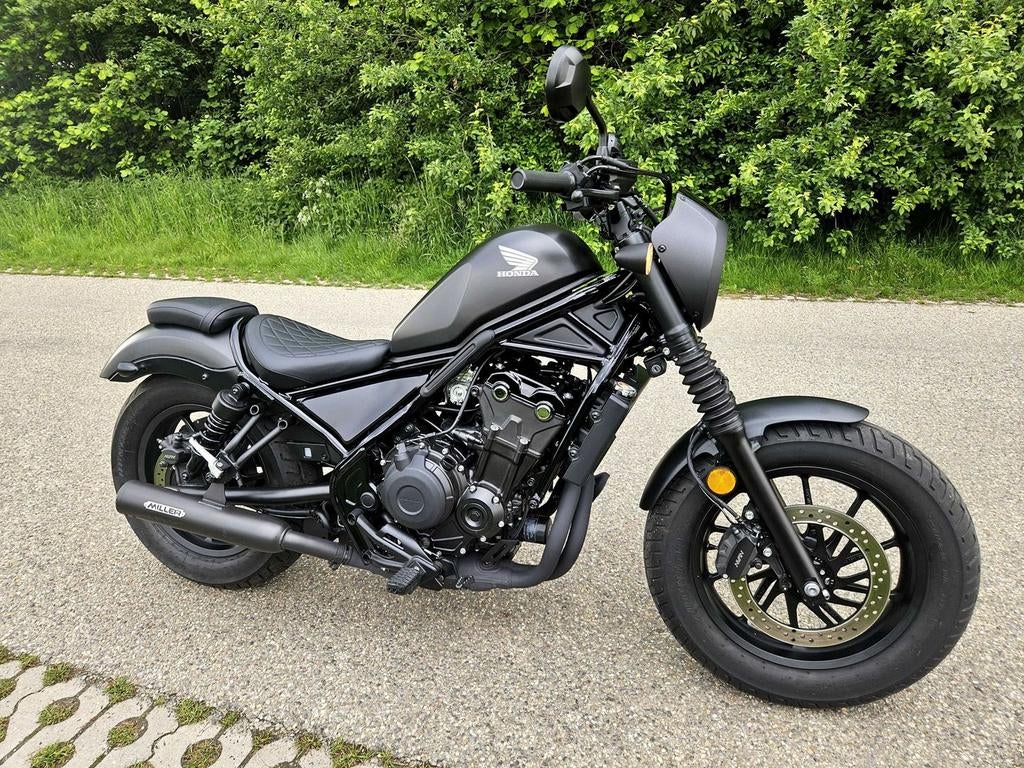 HONDA CMX500 REBEL S 2022 MILLER DEMPER 2147 KM LED TOPSTAAT, Motoren, 2 cilinders, HONDA, Motorrijbewijs A, Bedrijf