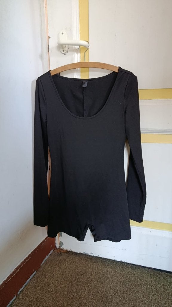 Zwarte playsuit met lange mouwen, Kleding | Dames, Zwart, Ophalen of Verzenden, Lange mouw, Maat 36 (S)