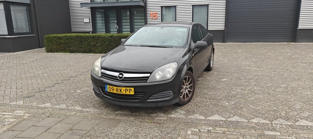 Opel Astra 1.8 GTC Bj 2005, 13 km/l, 1330 kg, Gebruikt, Zwart