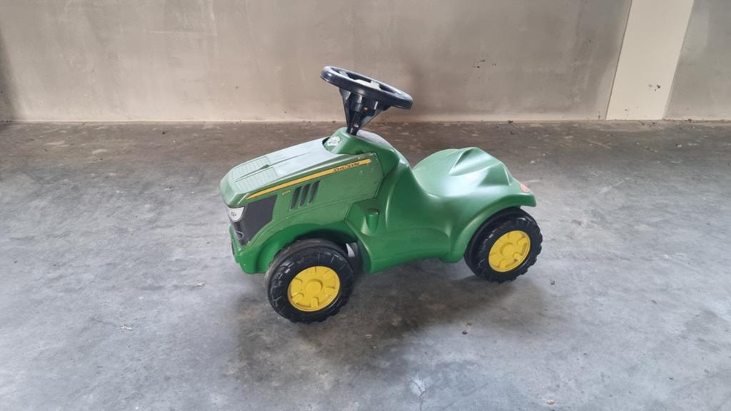 Johm Deere looptrekker, Ophalen