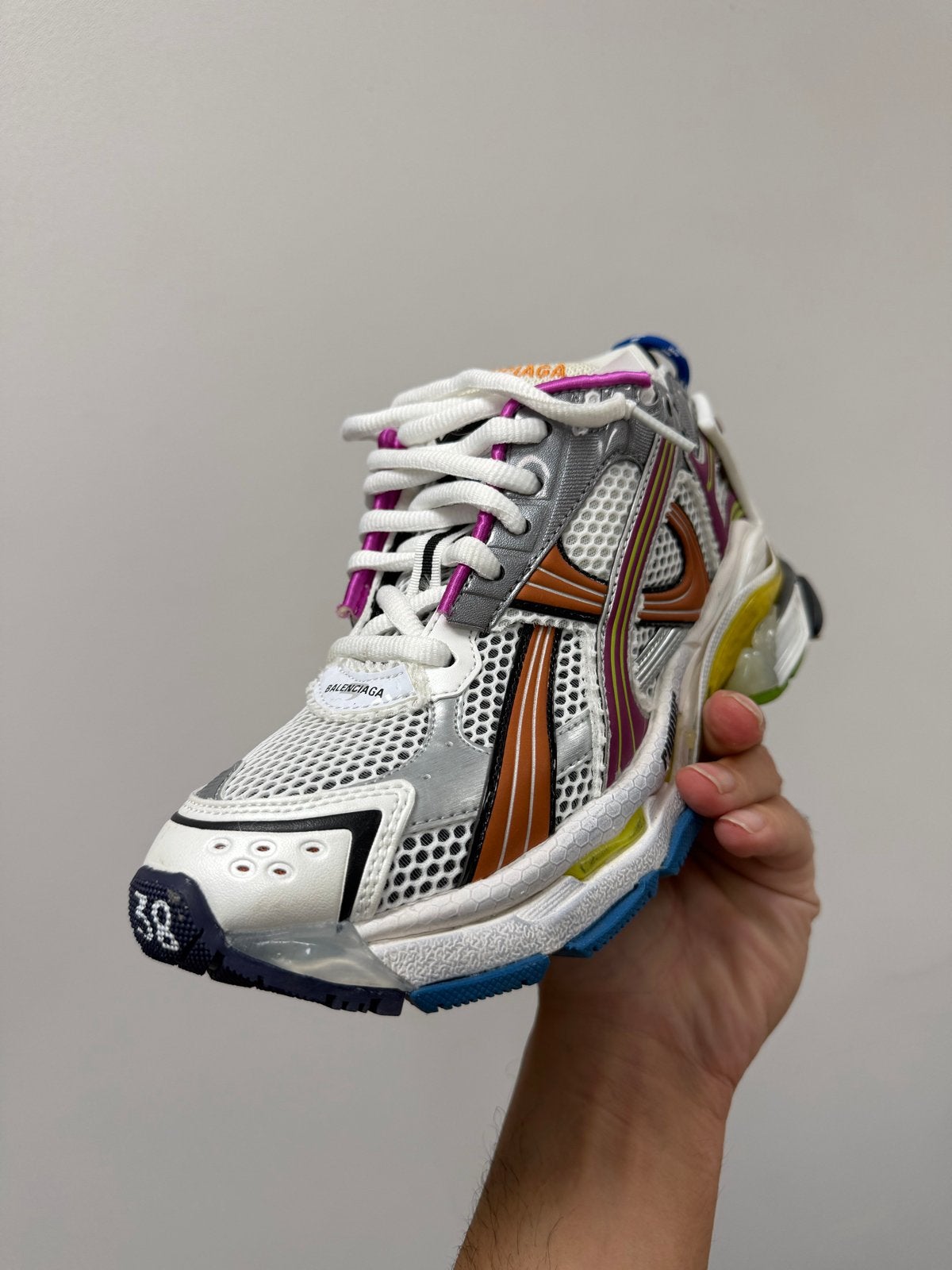 Balenciaga Sneakers Maat 38 - nieuw, Ophalen of Verzenden, Nieuw, Wit, Sneakers of Gympen