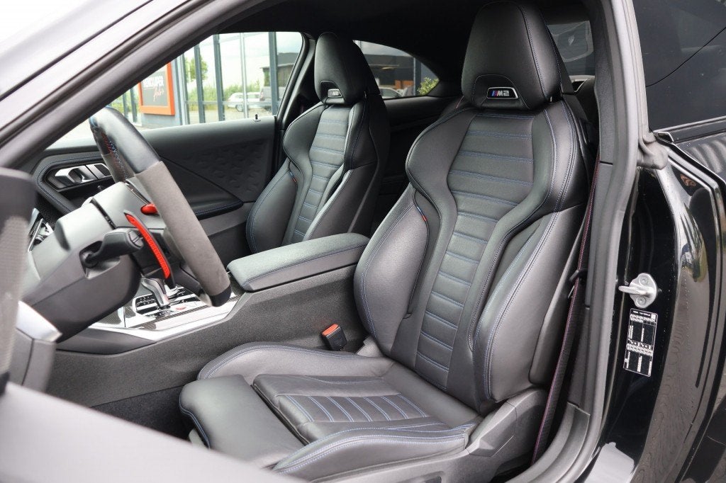 Bmw M2 M2 Coupé 460pk aut. /* * Carbon* * / Navi prof /Harm, Automaat, Achterwielaandrijving, Met garantie (alle), 4 stoelen