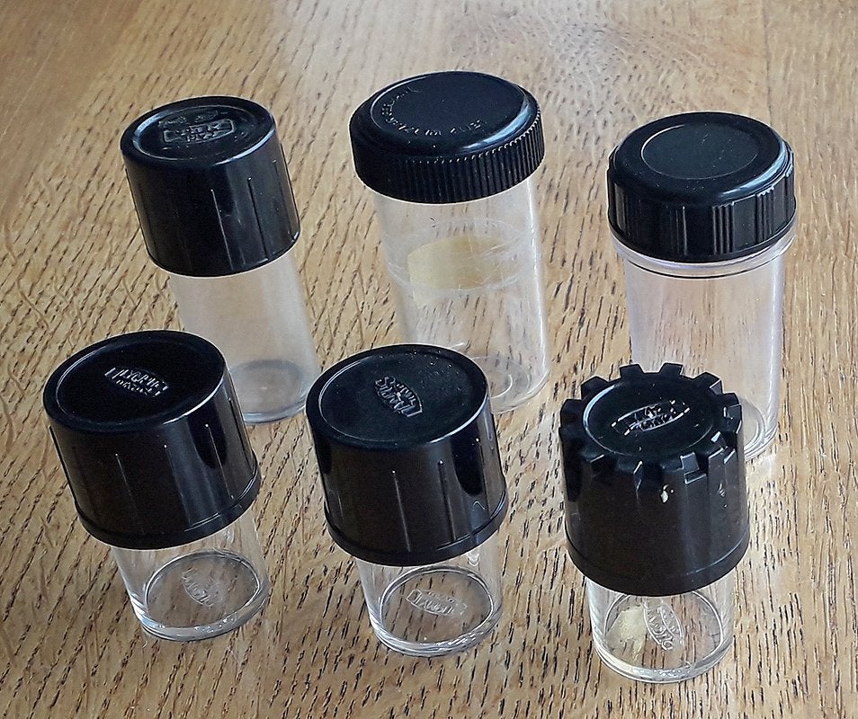 Gezocht: Kokertjes voor microscoopobjectieven, Ophalen of Verzenden, Minder dan 400x, Onderdelen of Toebehoren