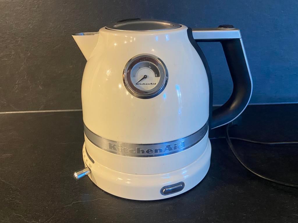 Kitchenaid Atrisan waterkoker, Witgoed en Apparatuur, Waterkokers, 1 tot 2 liter, Ophalen of Verzenden, Zo goed als nieuw