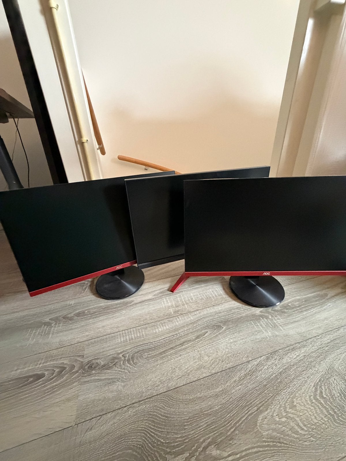 3x 25”, 144hz, 1ms monitor, 101 t/m 150 Hz, Full HD, Minder dan 1 ms, Zo goed als nieuw
