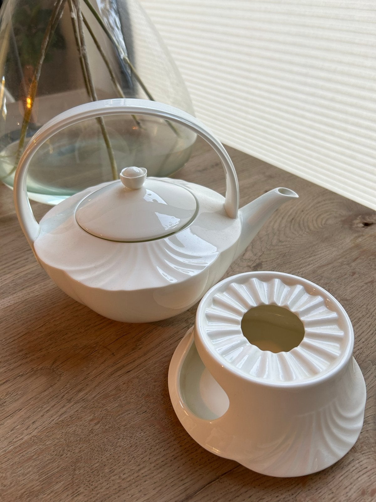 Villeroy & Boch Arco Weiss Theepot met Onderstel, Klassiek, Villeroy & Boch, Ophalen of Verzenden, Zo goed als nieuw