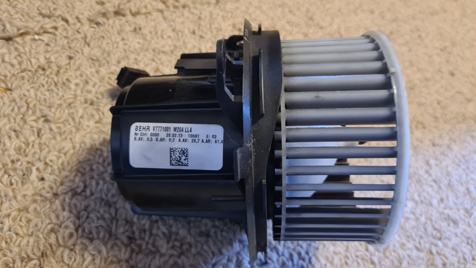 Behr V7771001 W204 LL4 Kachelventilator Mercedes-Benz, Auto-onderdelen, Ophalen of Verzenden, Gebruikt, Mercedes-Benz