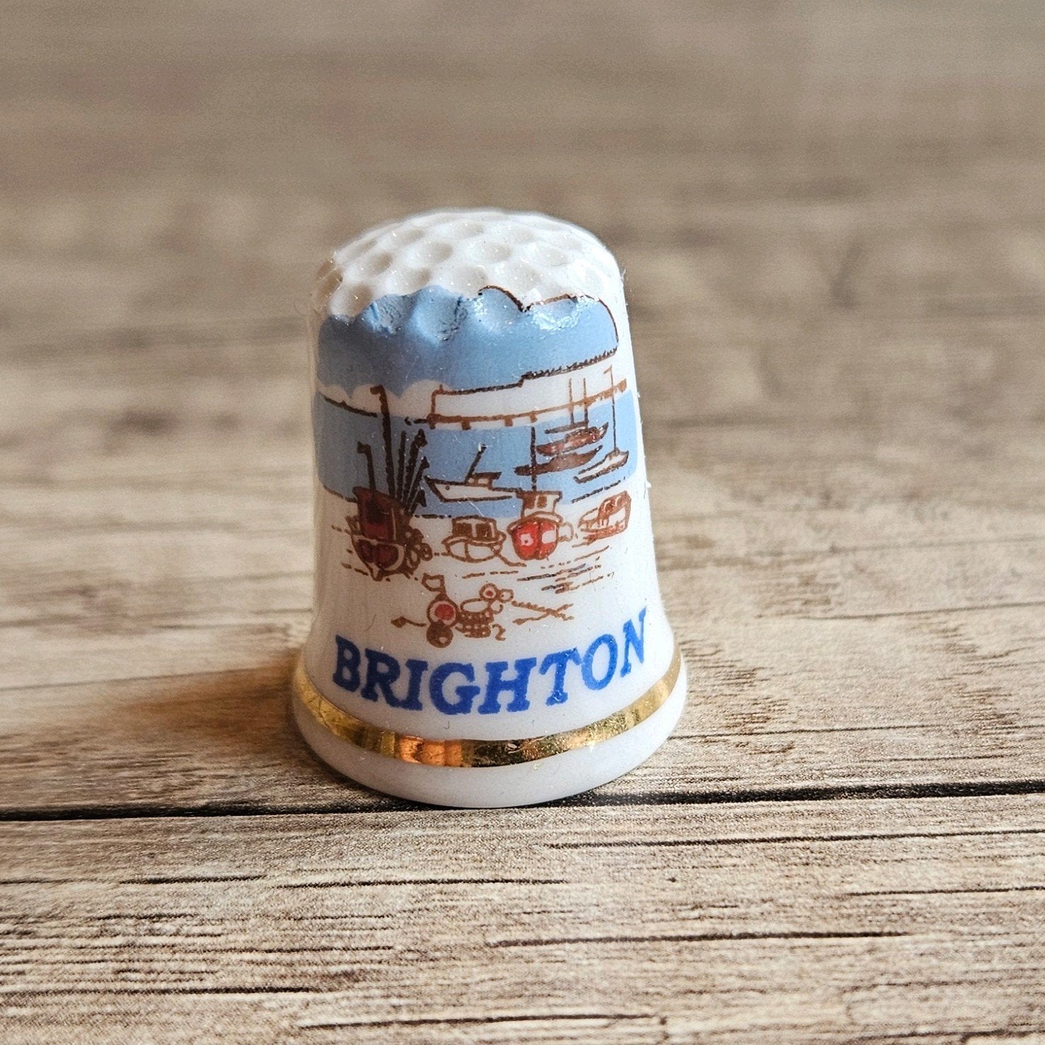 vingerhoedjes verzamelen  - Brighton - bootjes - vingerhoed, Ophalen of Verzenden, Zo goed als nieuw, Porselein, Buitenland