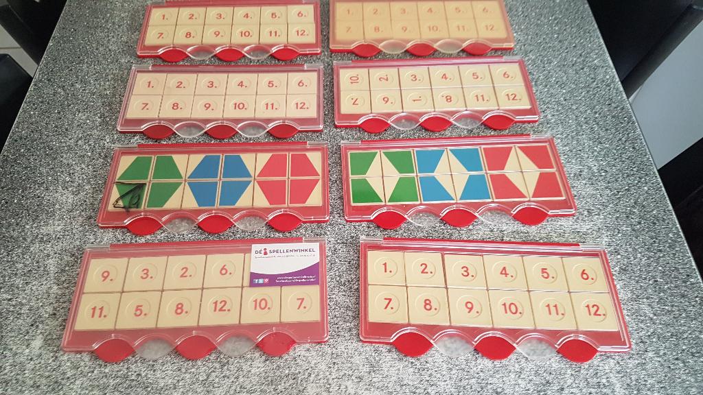 8 mini loco dozen doos per stuk 10 euro samen 75 euro, Ophalen of Verzenden