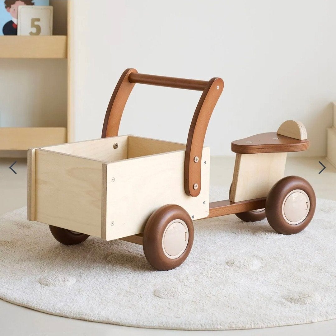 Petite Amelie wooden cargo bike, Kinderen en Baby's, Speelgoed | Houten speelgoed, Ophalen