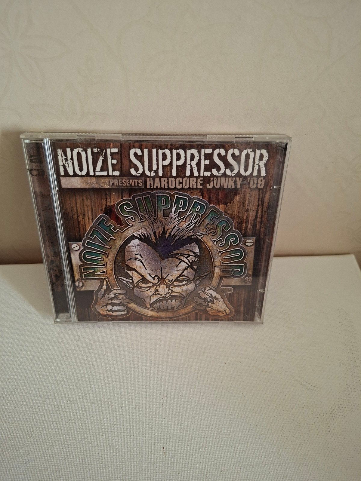Noize Suppressor - Hardcore Junky '09 CD, Ophalen of Verzenden, Zo goed als nieuw