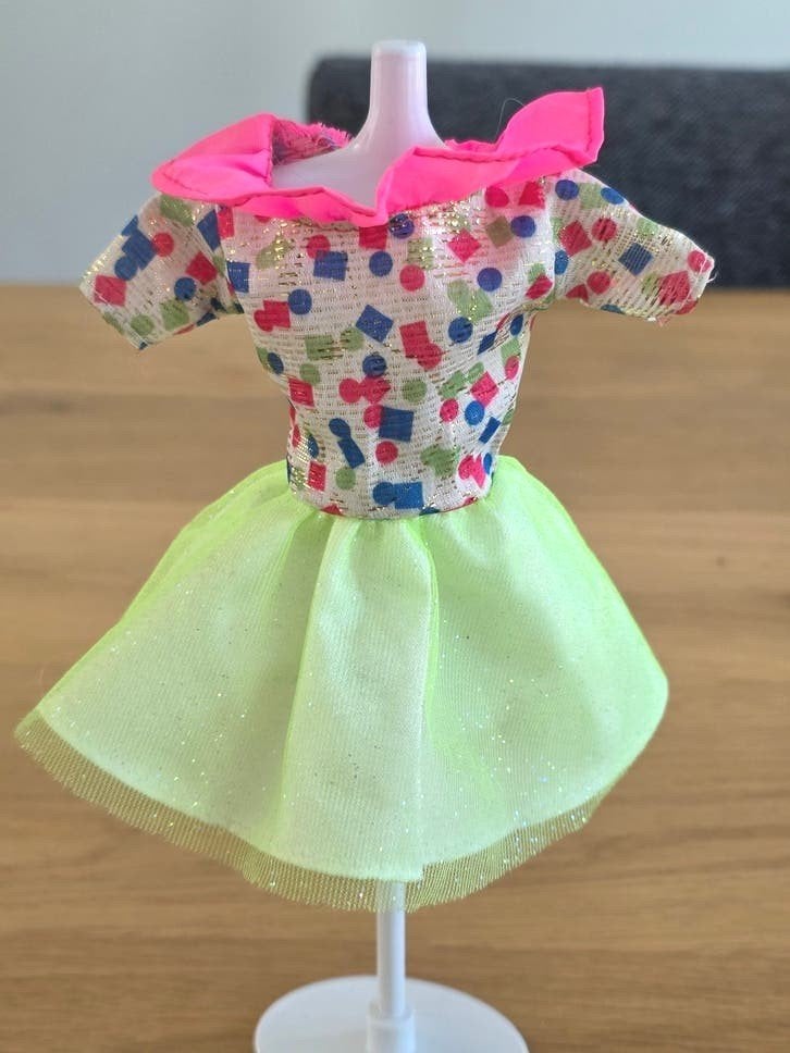 Barbie jurk kleding, Ophalen of Verzenden, Gebruikt, Kleertjes
