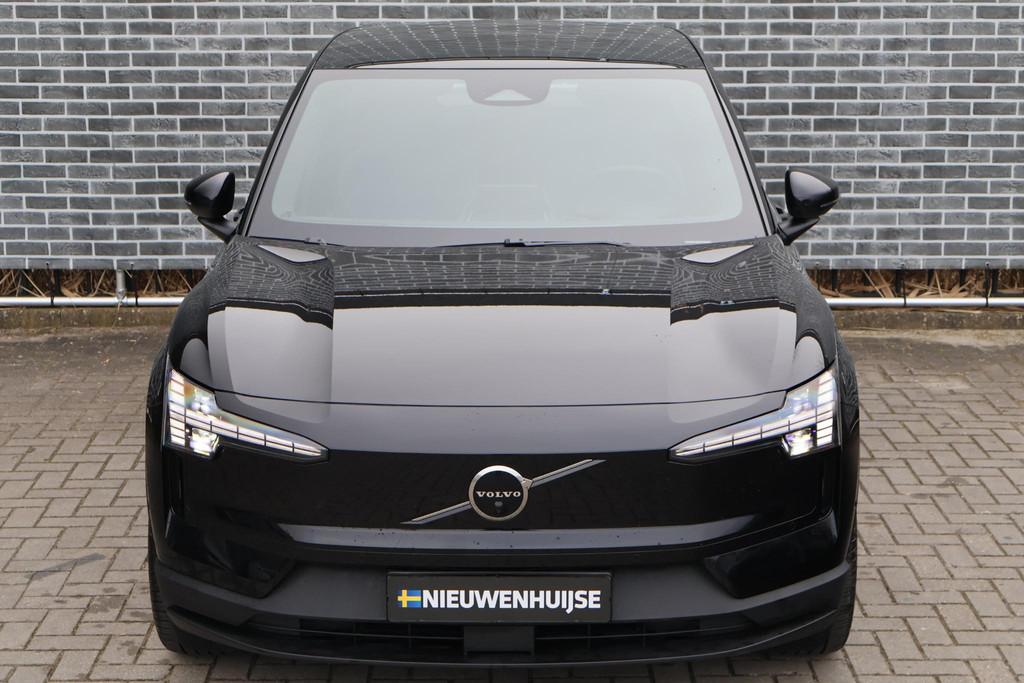 Volvo EX30 Single Motor Extended Range 69 kWh Ultra | Panora, Achterwielaandrijving, Gebruikt, Leder en Stof, Zwart