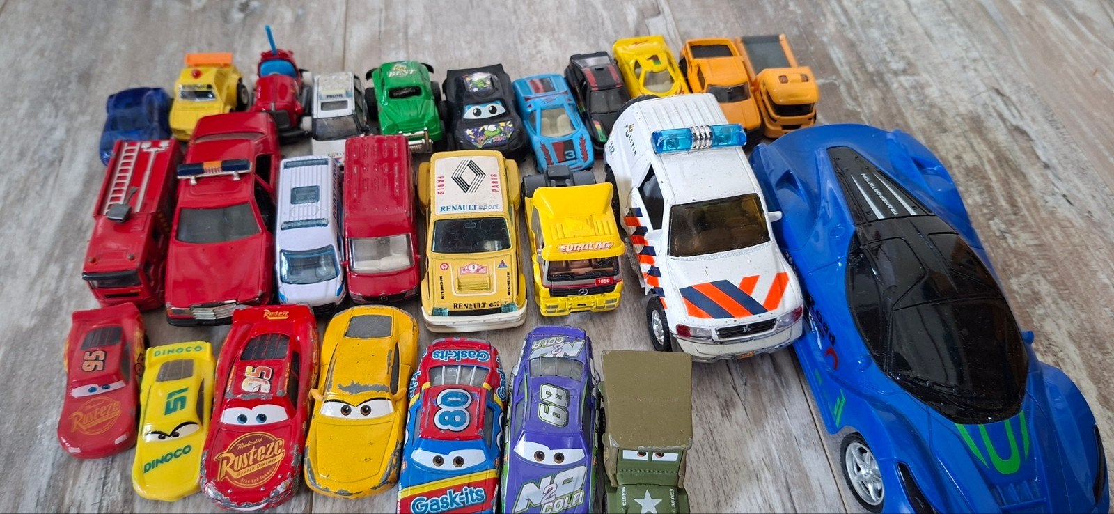 Leuke set diverse autootjes, Kinderen en Baby's, Speelgoed | Speelgoedvoertuigen, Ophalen, Gebruikt