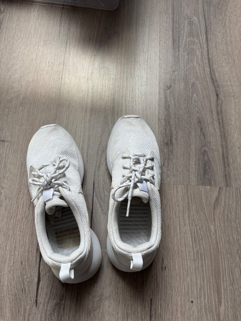 Nike 37, Kleding | Dames, Wit, Ophalen of Verzenden, Sneakers of Gympen, Zo goed als nieuw