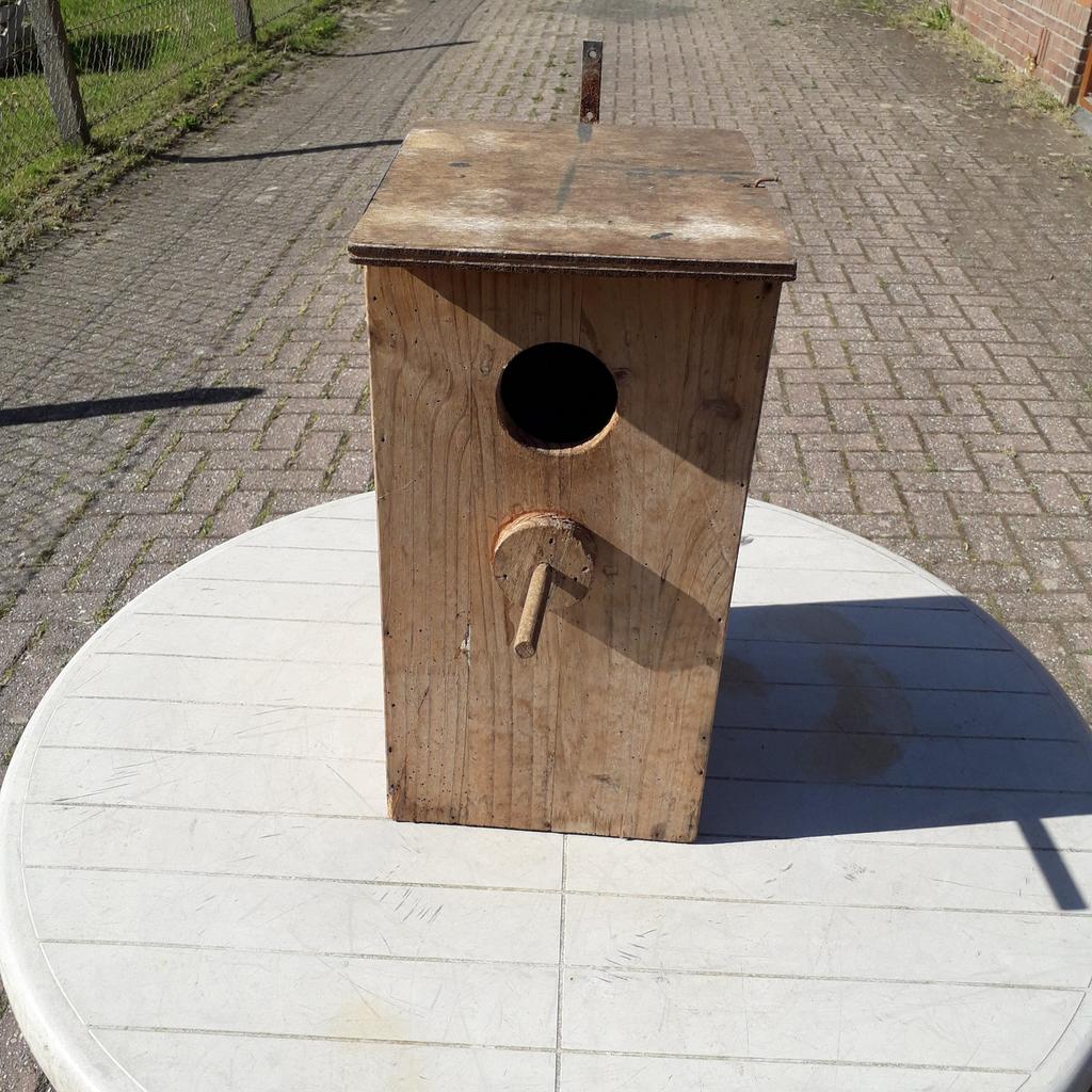 Oud vogel huisje hokje broedhokje broedkooi, Ophalen, Hout, Vogelkooi