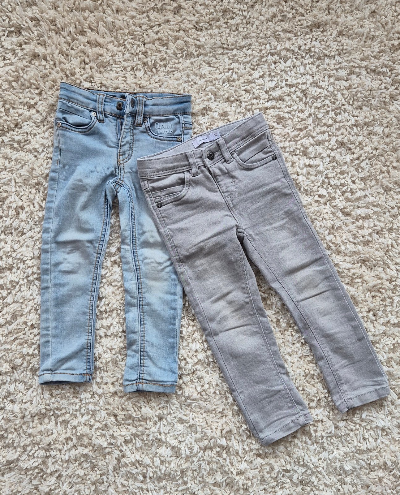 2 broeken maat 98, Kinderen en Baby's, Kinderkleding | Maat 98, Broek, Gebruikt, Jongen of Meisje, Ophalen of Verzenden