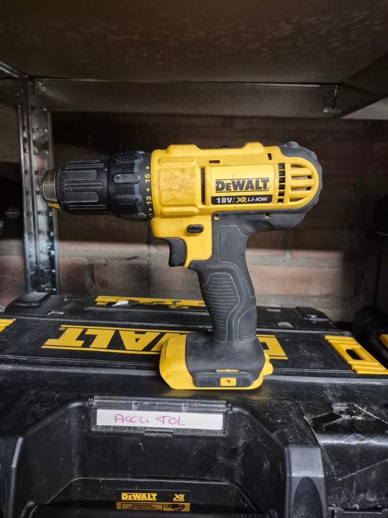 Dewalt accuboormachine DCD771, Ophalen of Verzenden, Boor- en Schroefmachine