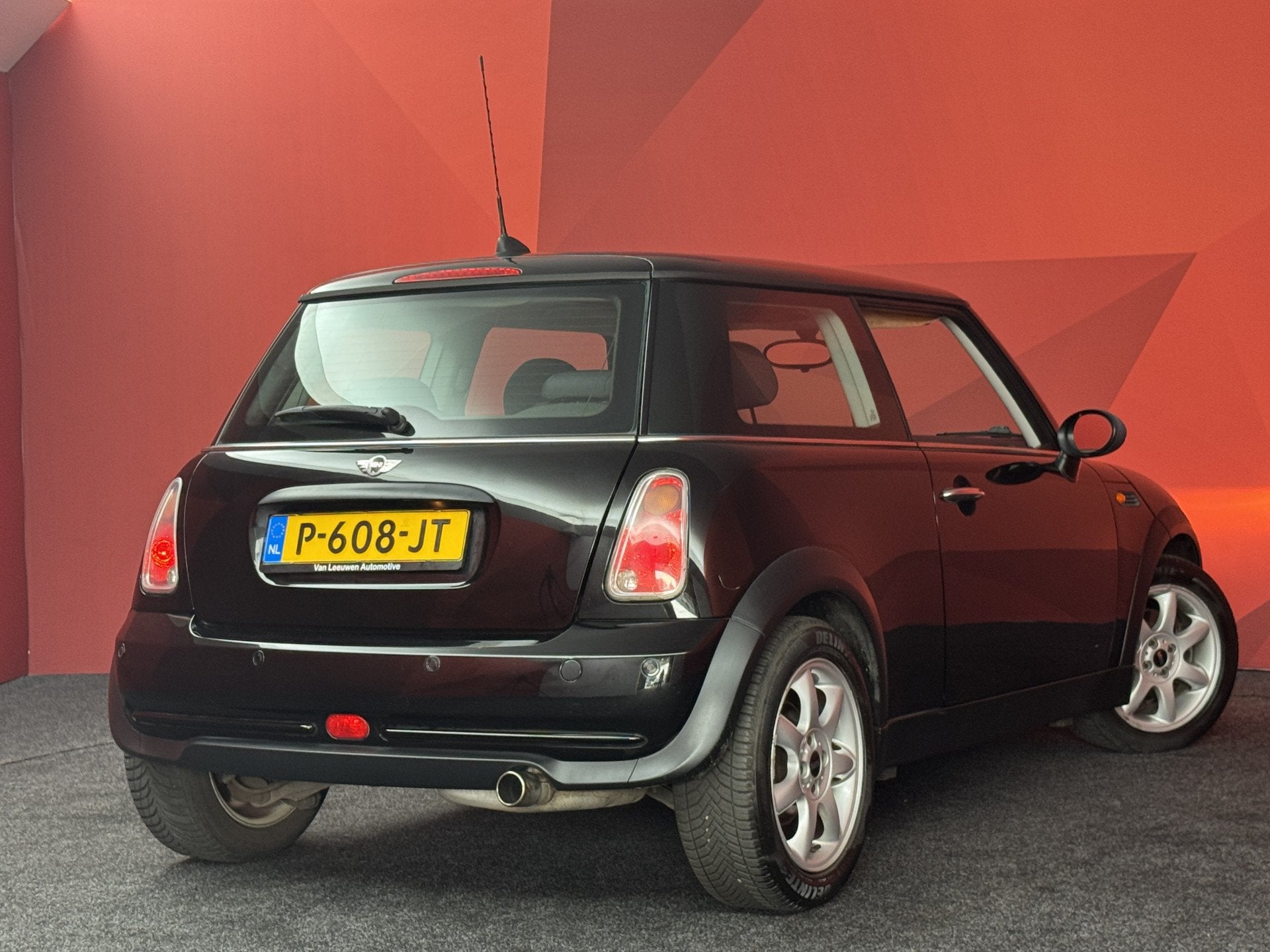 MINI 3-deurs 1.6 One Salt | Airco | 2 Sleutels (bj 2004), Auto's, Mini, 15 km/l, Gebruikt, Zwart, 4 cilinders