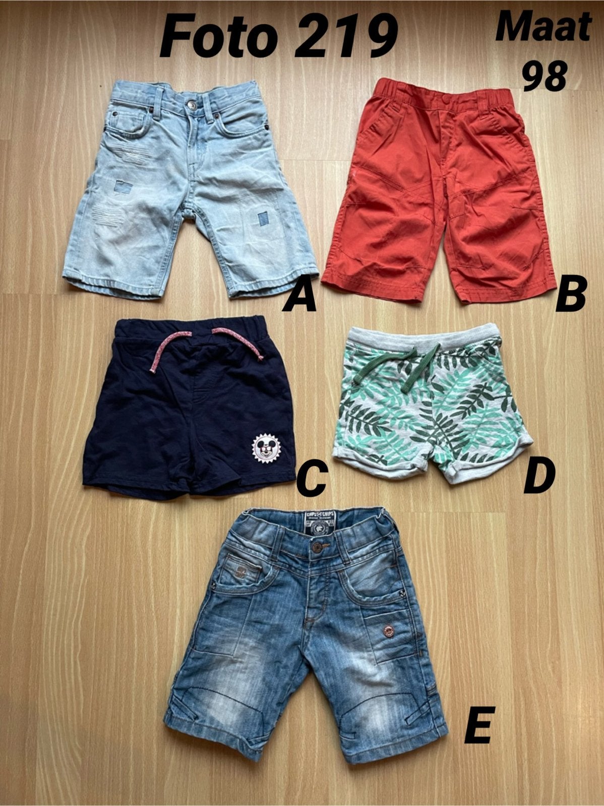 Jongen korte broek maat 98 *foto 219*, Ophalen of Verzenden, Zo goed als nieuw, Jongen, Broek