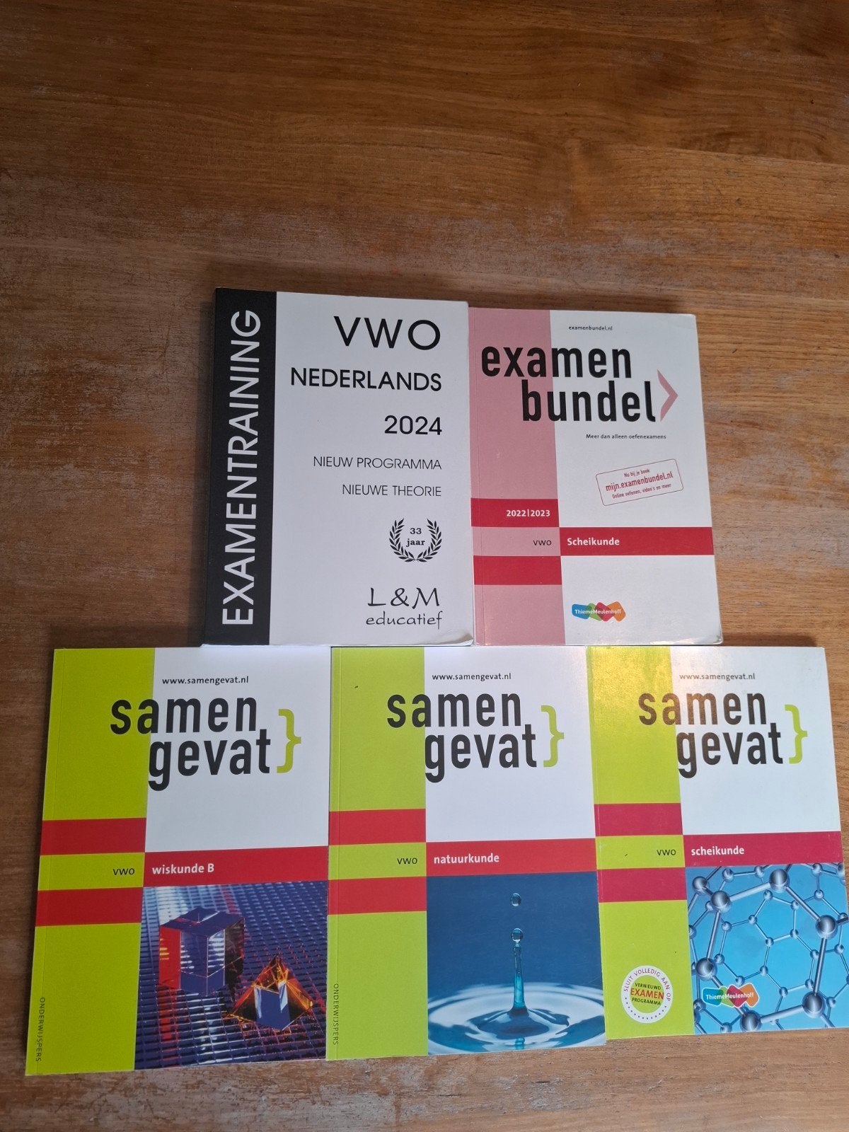 Diverse vwo examen boeken, Ophalen, Zo goed als nieuw, VWO