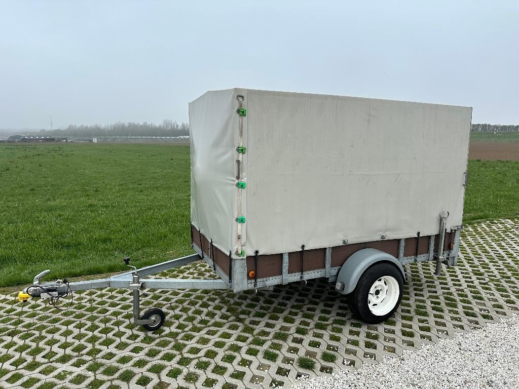 Huif aanhanger – 250 bij 130cm – steunpoot en reservewiel, Ophalen, Zo goed als nieuw