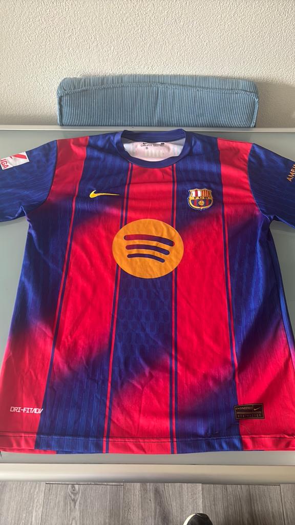 Een Barcelona shirt, Ophalen of Verzenden, Zo goed als nieuw, Shirt