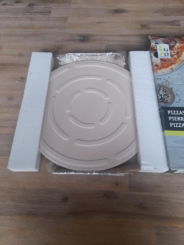 Nieuw! Pizzasteen 33cm incl. Pizzasnijder, Overige typen, Ophalen of Verzenden, Nieuw
