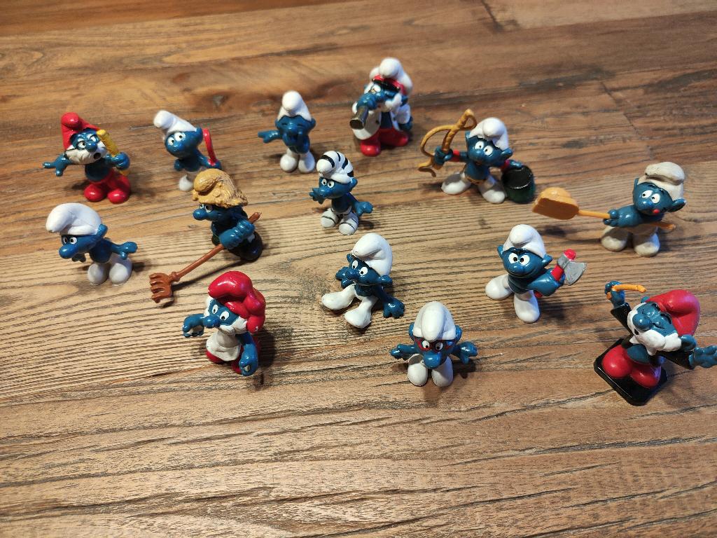 Smurfen met klein smurfenhuisje, Verzamelen, Smurfen, Ophalen of Verzenden, Gebruikt, Verschillende Smurfen, Poppetje, Figuurtje of Knuffel