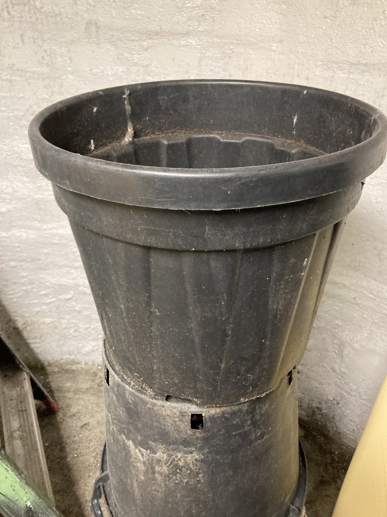 30 liter potten, Tuin en Terras, Kunststof, Rond, Zo goed als nieuw, Balkon