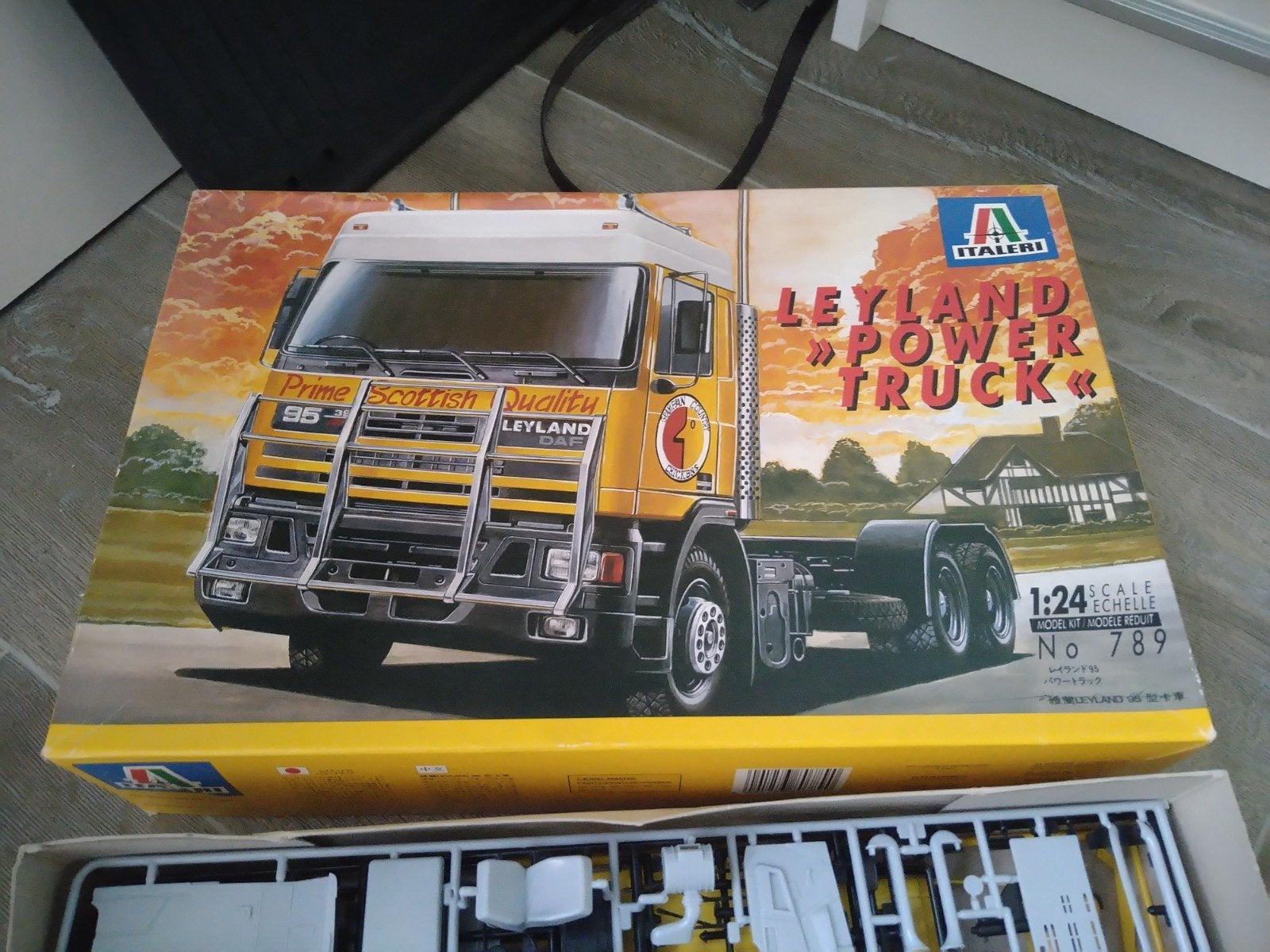 Italeri Leyland DAF power truck 1:24 DAF 2800 en DAF 3600, Gebruikt, Italeri, Groter dan 1:32, Ophalen of Verzenden