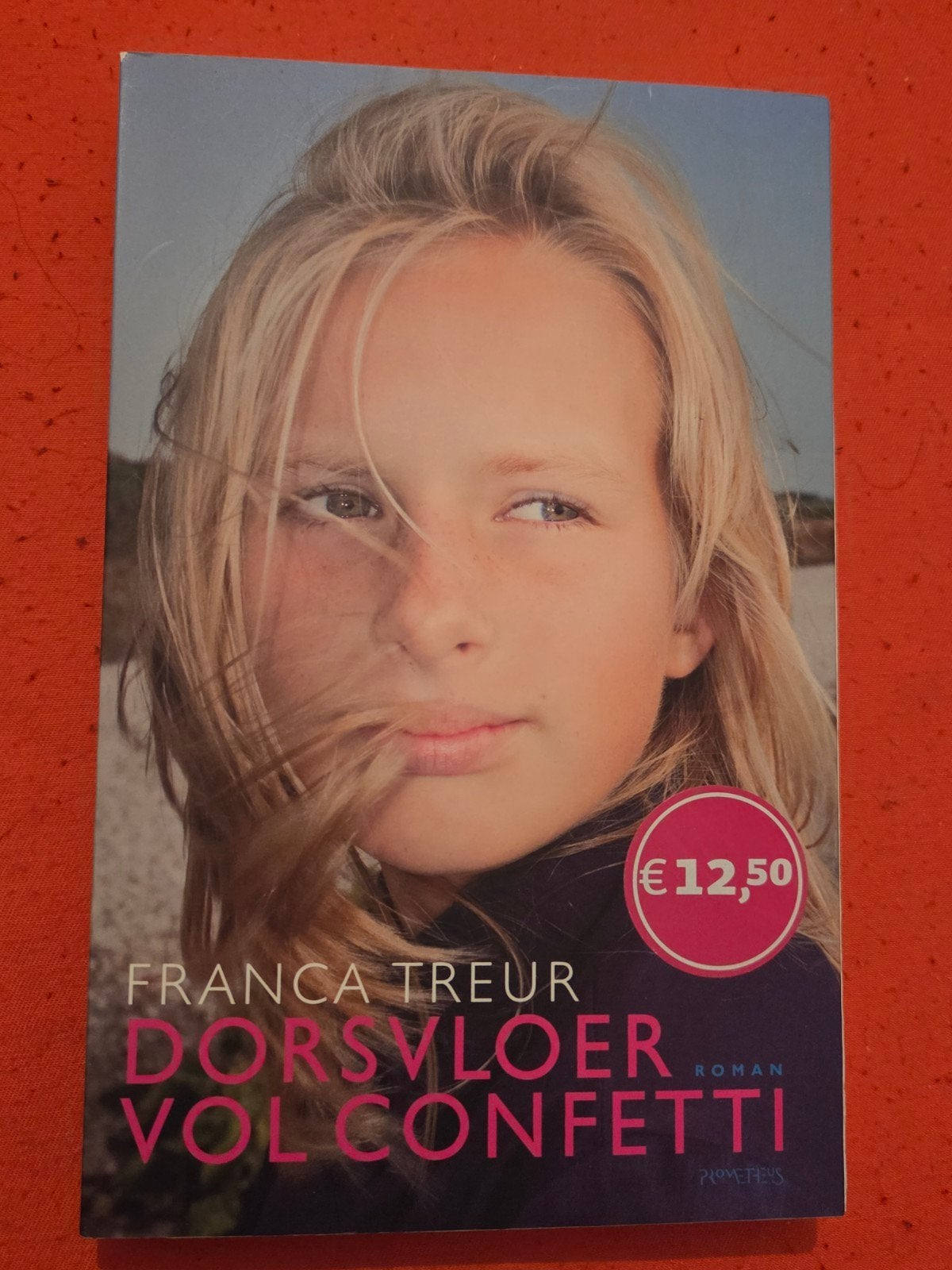 Franca Treur - Dorsvloer vol confetti,zgan, Ophalen of Verzenden, Zo goed als nieuw, Franca Treur