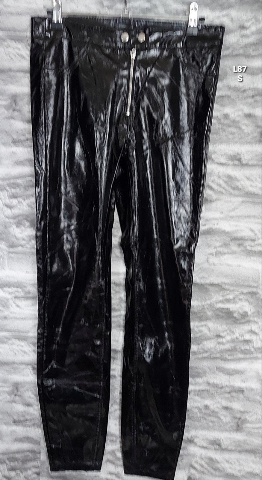 Kinky Zwarte glanzende lak  broek - Maat S, Zwart, Ophalen of Verzenden, Zo goed als nieuw, Maat 36 (S)
