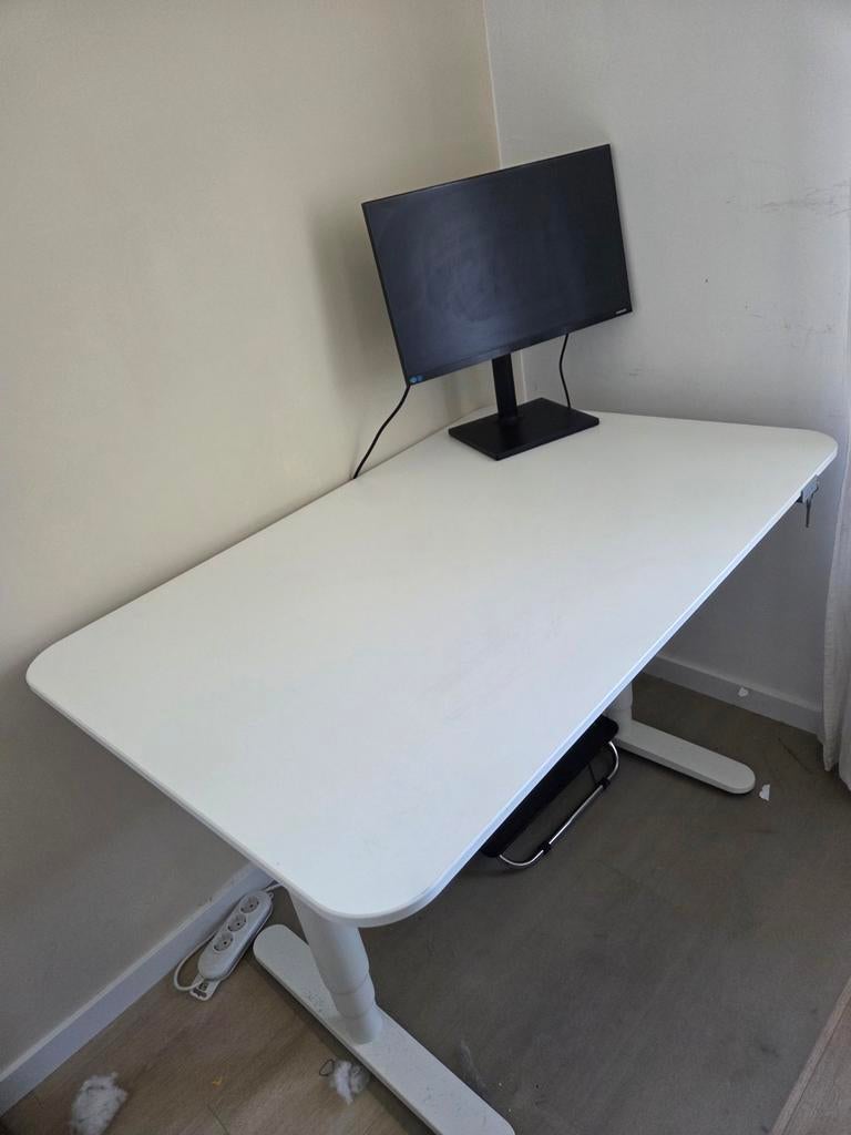 IKEA Bekant Zit/Sta Bureau 120x80 cm, Ophalen of Verzenden, In hoogte verstelbaar, Zo goed als nieuw