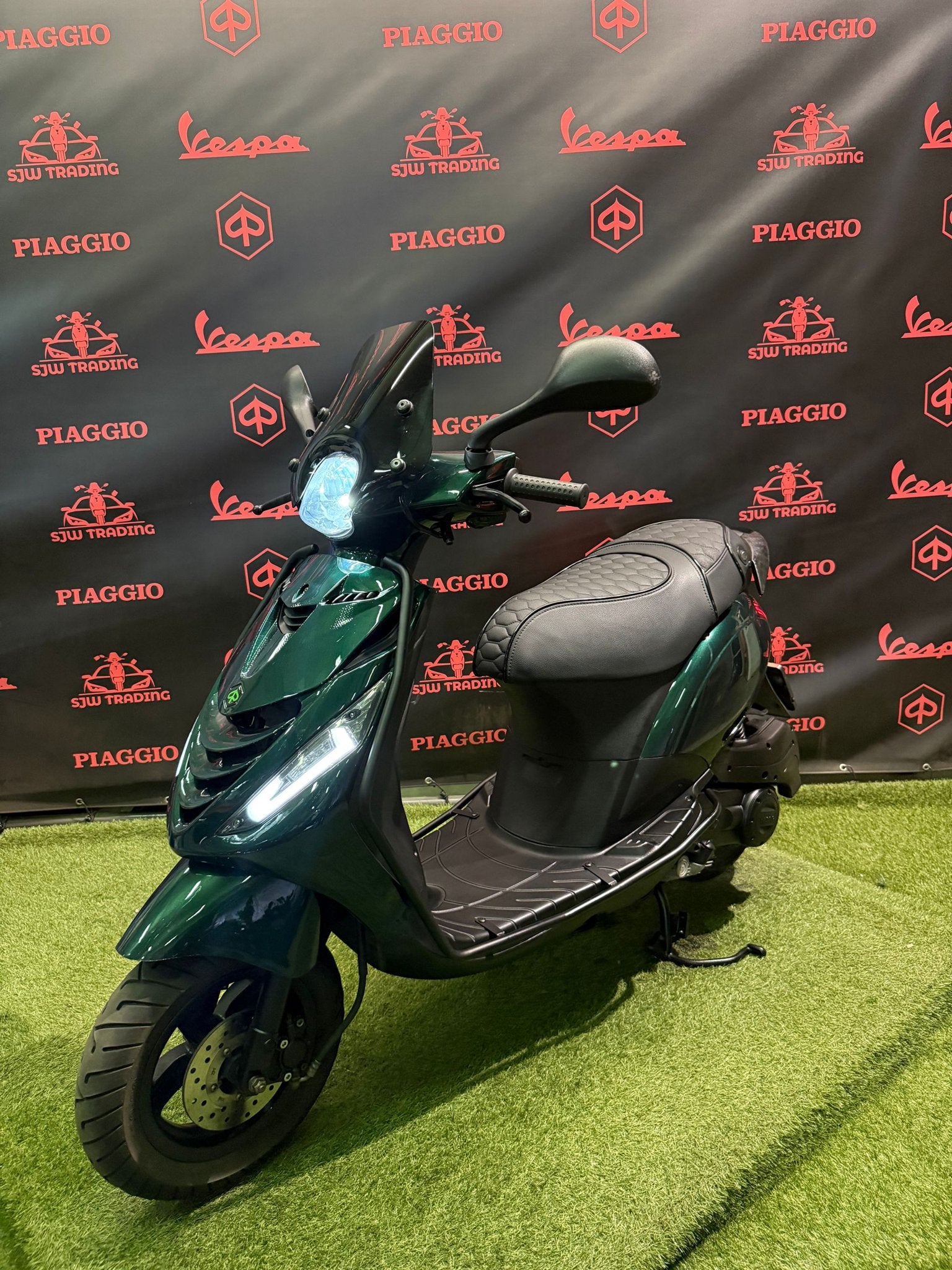 Piaggio Zip 2021 Brom! SP Jaguar Green / RS Zadel / Garantie, Maximaal 45 km/u, Zip, Ophalen of Verzenden