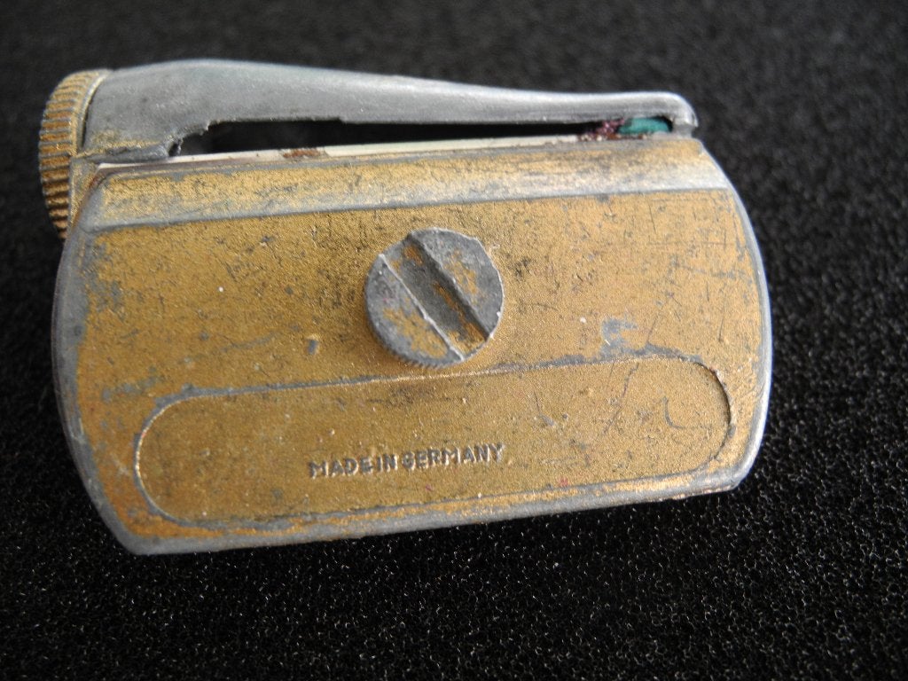 Vintage metalen puntenslijper – Made in Germany (ca. 1930), Ophalen of Verzenden