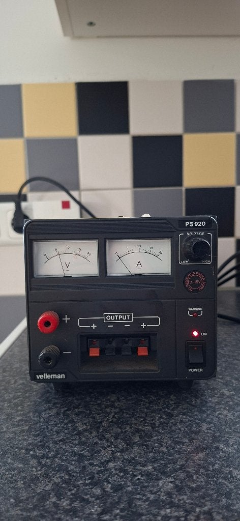 Velleman PS920 Labvoeding (3-15V / 18A) - Nette staat, Ophalen, Gebruikt