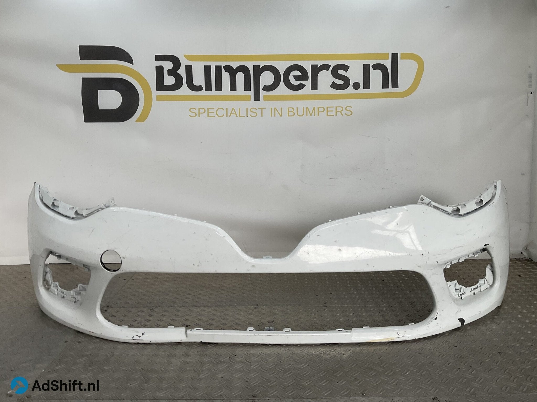 Bumper Renault Clio IV 2012-2019 GT SPORT 620226846R Voorbum, Bumper