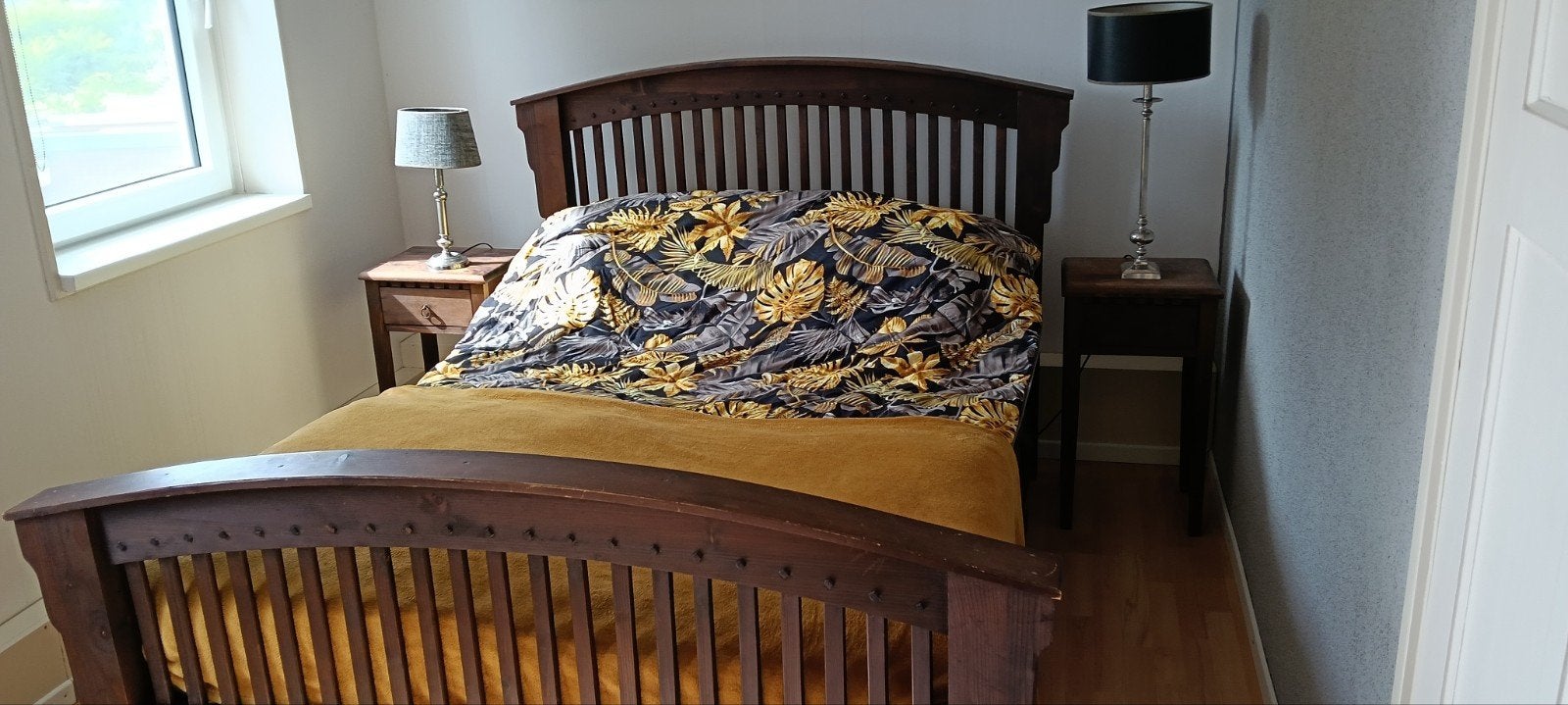 Koloniale stijl , ombouw bed + 2 nachtkastjes, Ophalen of Verzenden, Gebruikt, Tweepersoons, Koloniale stijl