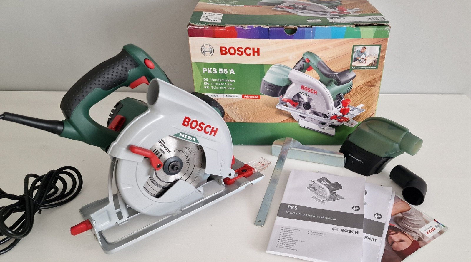 Bosch PKS 55 A  Gloednieuwe cirkelzaag | Complete set, Cirkelzaag, Nieuw, Ophalen of Verzenden, 30 tot 70 mm