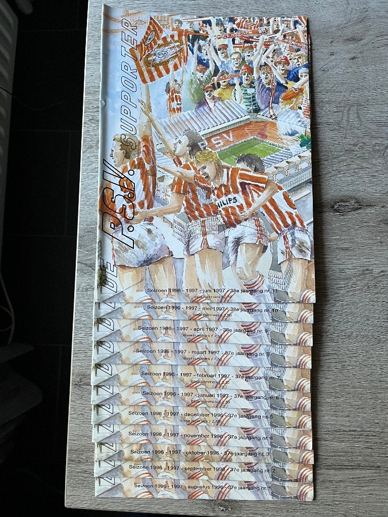 Jaargang 37/38 PSV Supporter Seizoen 1996 - 1997 11 stuks, Ophalen of Verzenden, Zo goed als nieuw, PSV, Boek of Tijdschrift