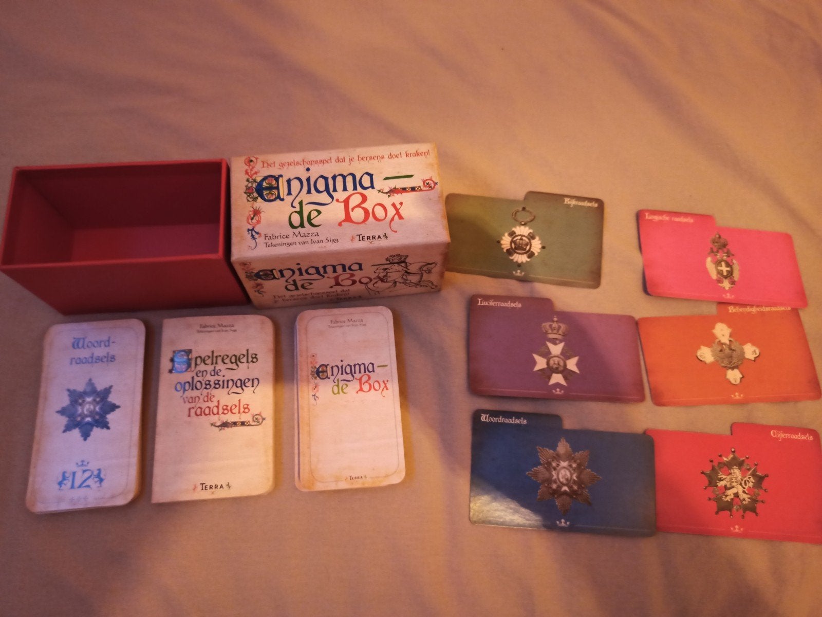 Enigma de Box Raadsels & Spelregels, Een of twee spelers, Ophalen of Verzenden, Gebruikt, Fabrice Marza / TERRA